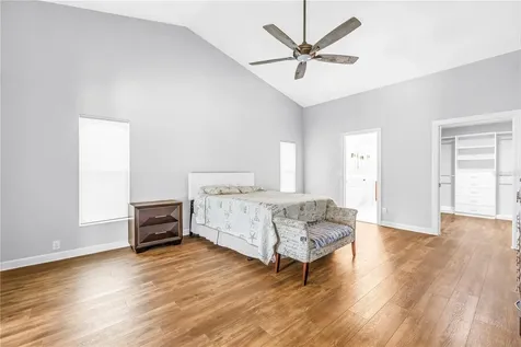12399 Oaks Lane Seminole FL 33772