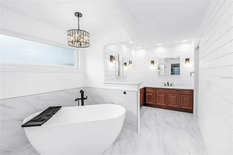 12399 Oaks Lane Seminole FL 33772