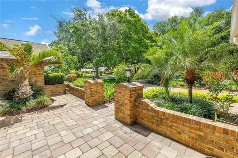 12399 Oaks Lane Seminole FL 33772