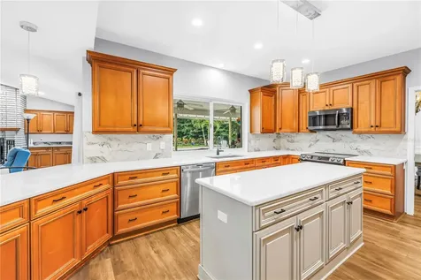 12399 Oaks Lane Seminole FL 33772