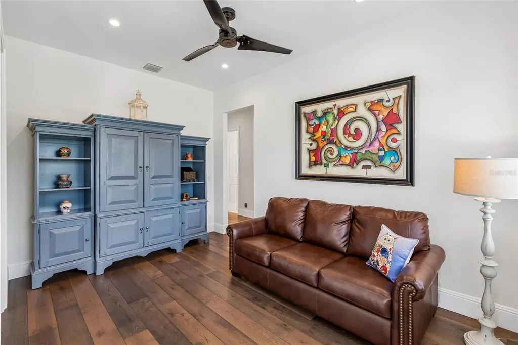2261 Mulbry Drive Winter Park FL 32789
