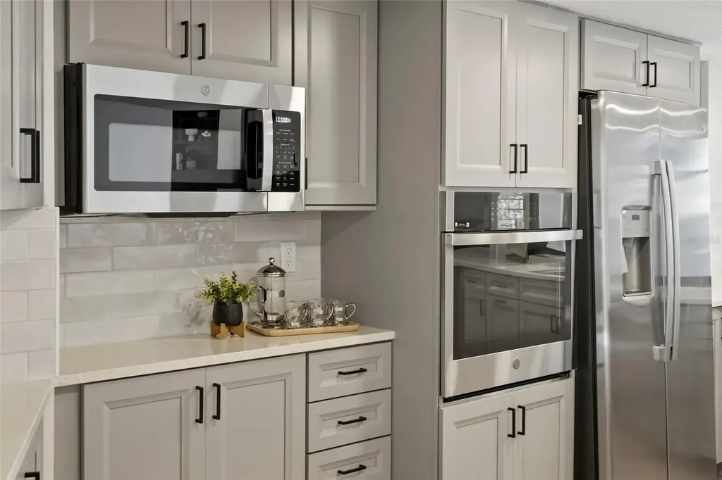 2700 Sedgefield Court E Clearwater FL 33761