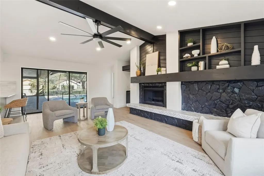 2700 Sedgefield Court E Clearwater FL 33761