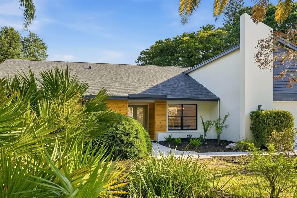 2700 Sedgefield Court E Clearwater FL 33761