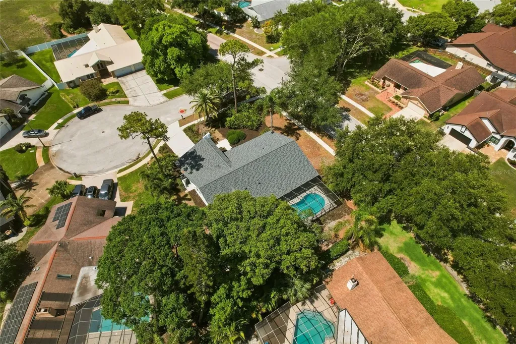 2700 Sedgefield Court E Clearwater FL 33761