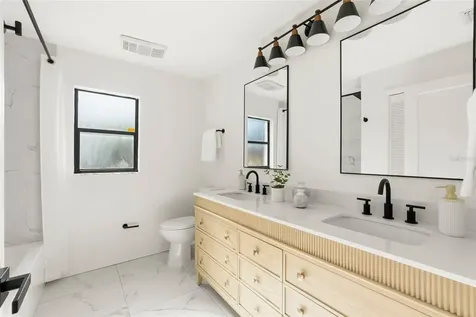 2700 Sedgefield Court E Clearwater FL 33761