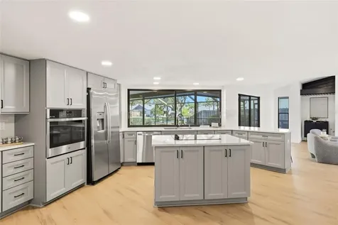 2700 Sedgefield Court E Clearwater FL 33761