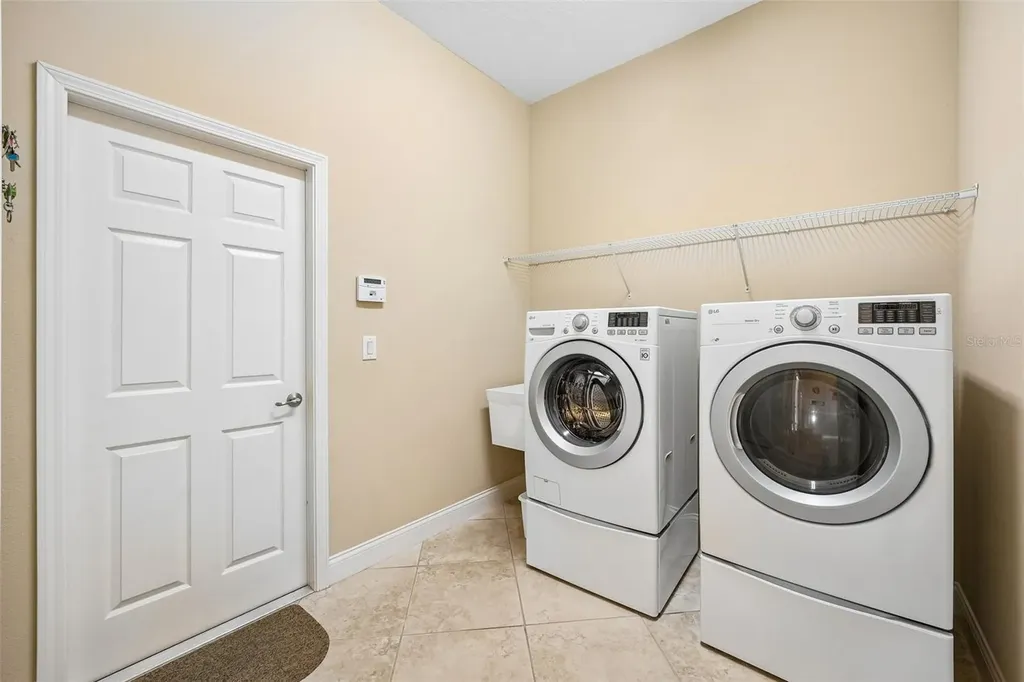 2919 Devonoak Boulevard Land O Lakes FL 34638