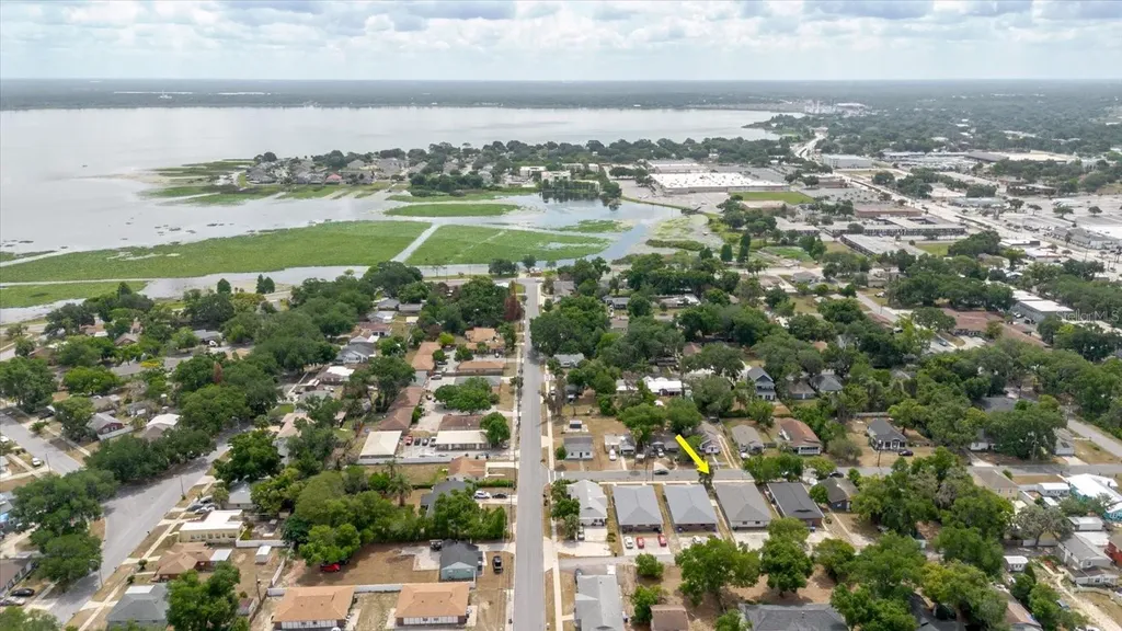 1134-1136 Gilmore Avenue Lakeland FL 33805