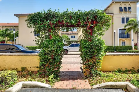 105 Bradford Beach Court Tampa FL 33609