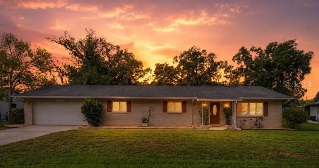 1405 Jen Ma Jo Lane Lutz FL 33549