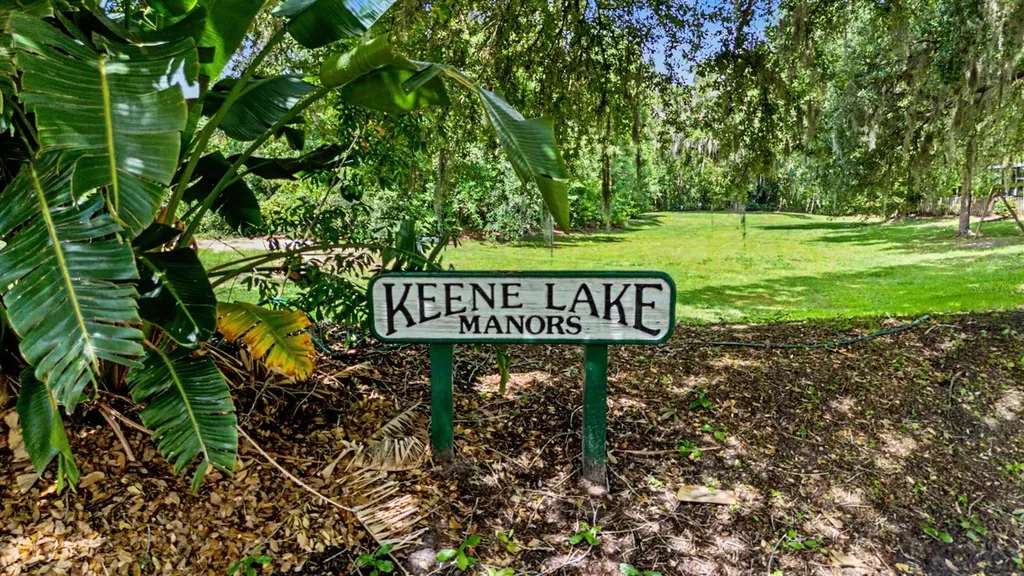 1405 Jen Ma Jo Lane Lutz FL 33549