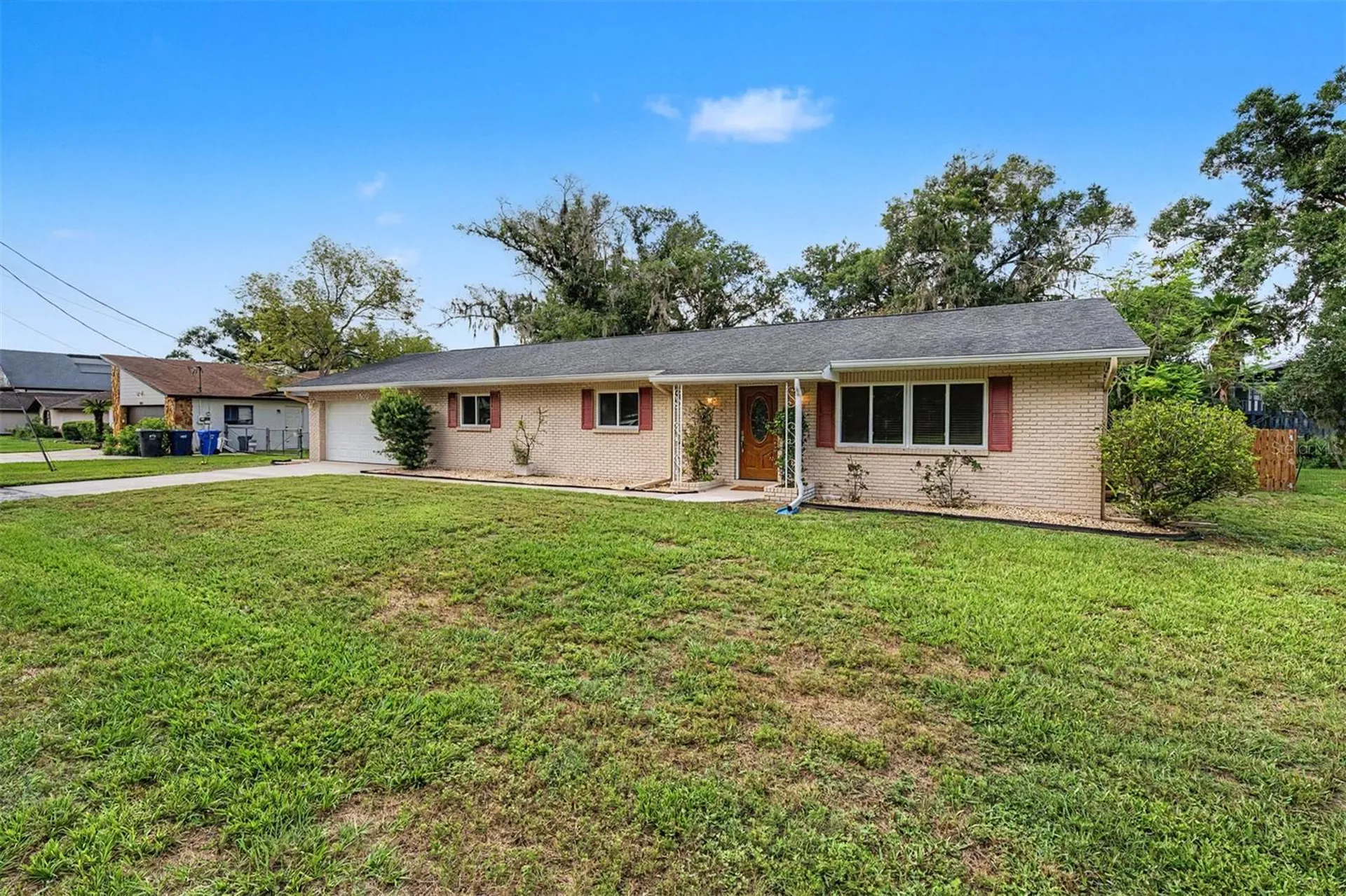1405 Jen Ma Jo Lane Lutz FL 33549