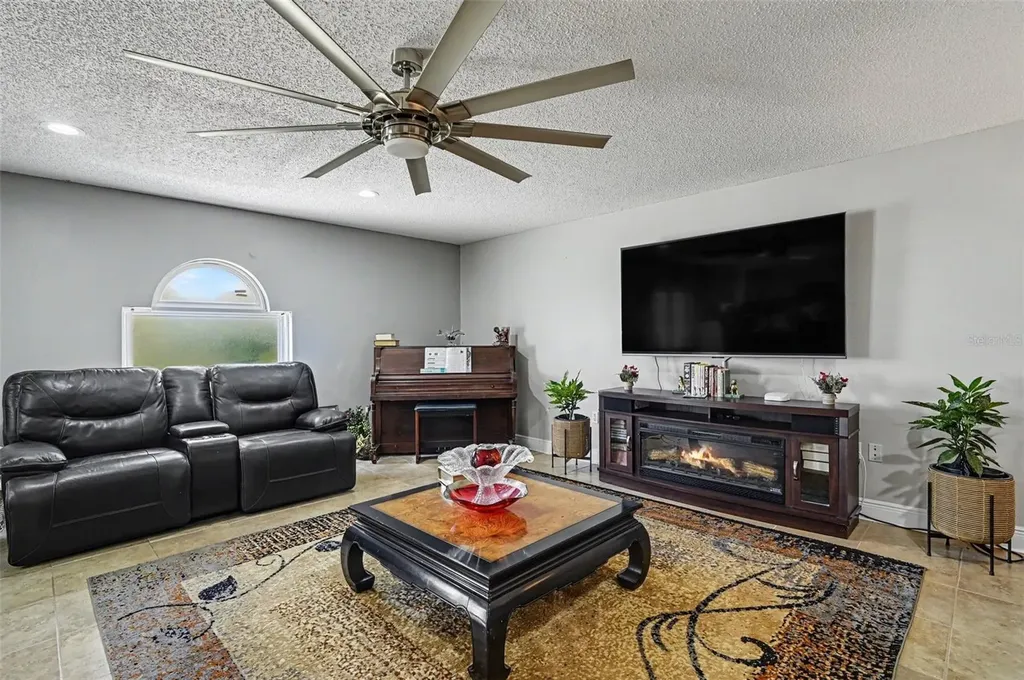 121 Mayfield Drive Sanford FL 32771