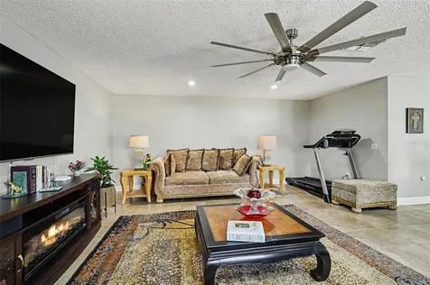 121 Mayfield Drive Sanford FL 32771