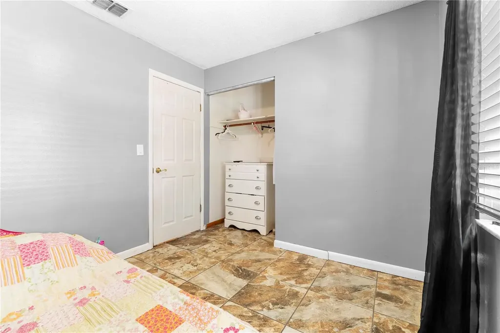 1890 NE 80th Street Ocala FL 34479