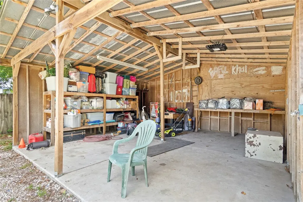 1890 NE 80th Street Ocala FL 34479