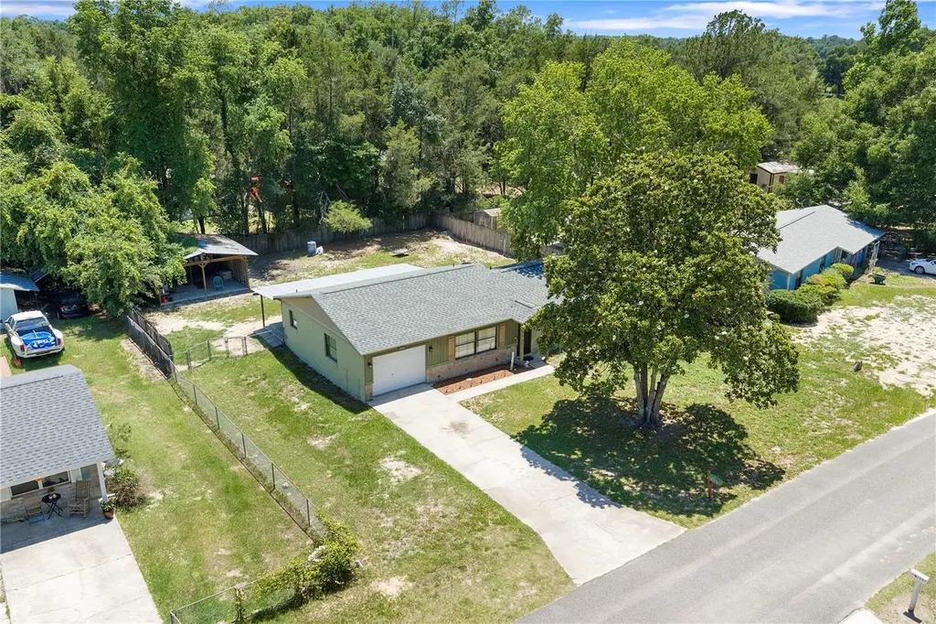 1890 NE 80th Street Ocala FL 34479