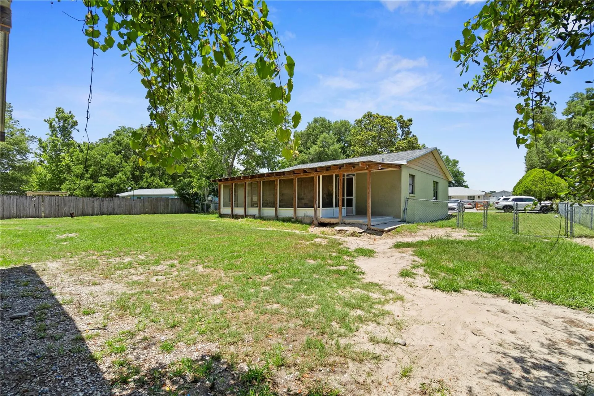 1890 NE 80th Street Ocala FL 34479