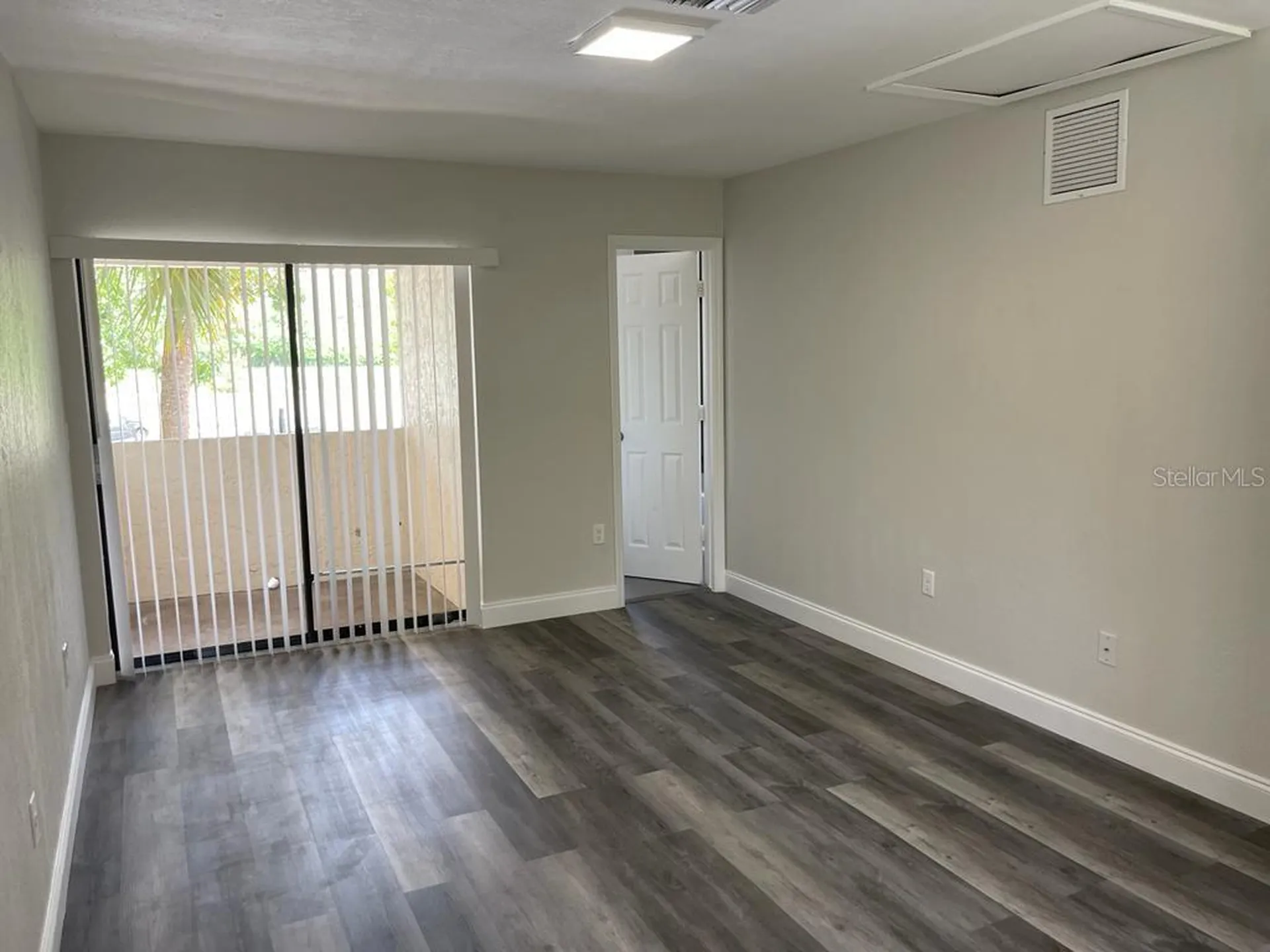 10260 Turkey Lake Road Orlando FL 32819