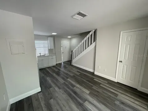10260 Turkey Lake Road Orlando FL 32819