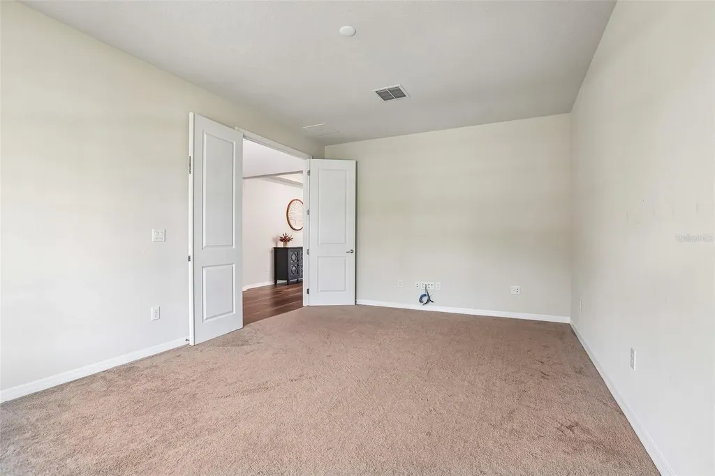 11032 Sundrift Drive Tampa FL 33647