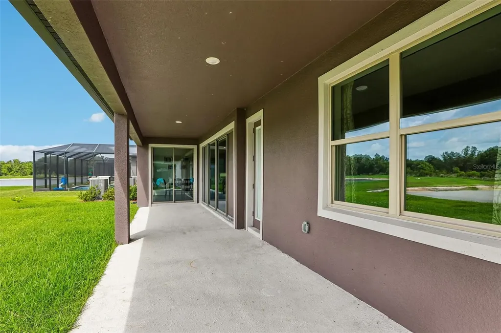 11032 Sundrift Drive Tampa FL 33647