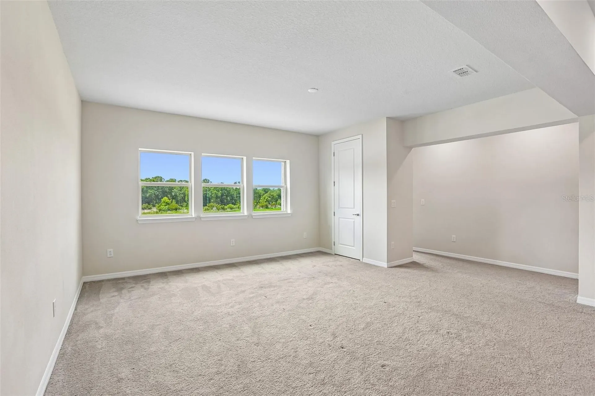 11032 Sundrift Drive Tampa FL 33647