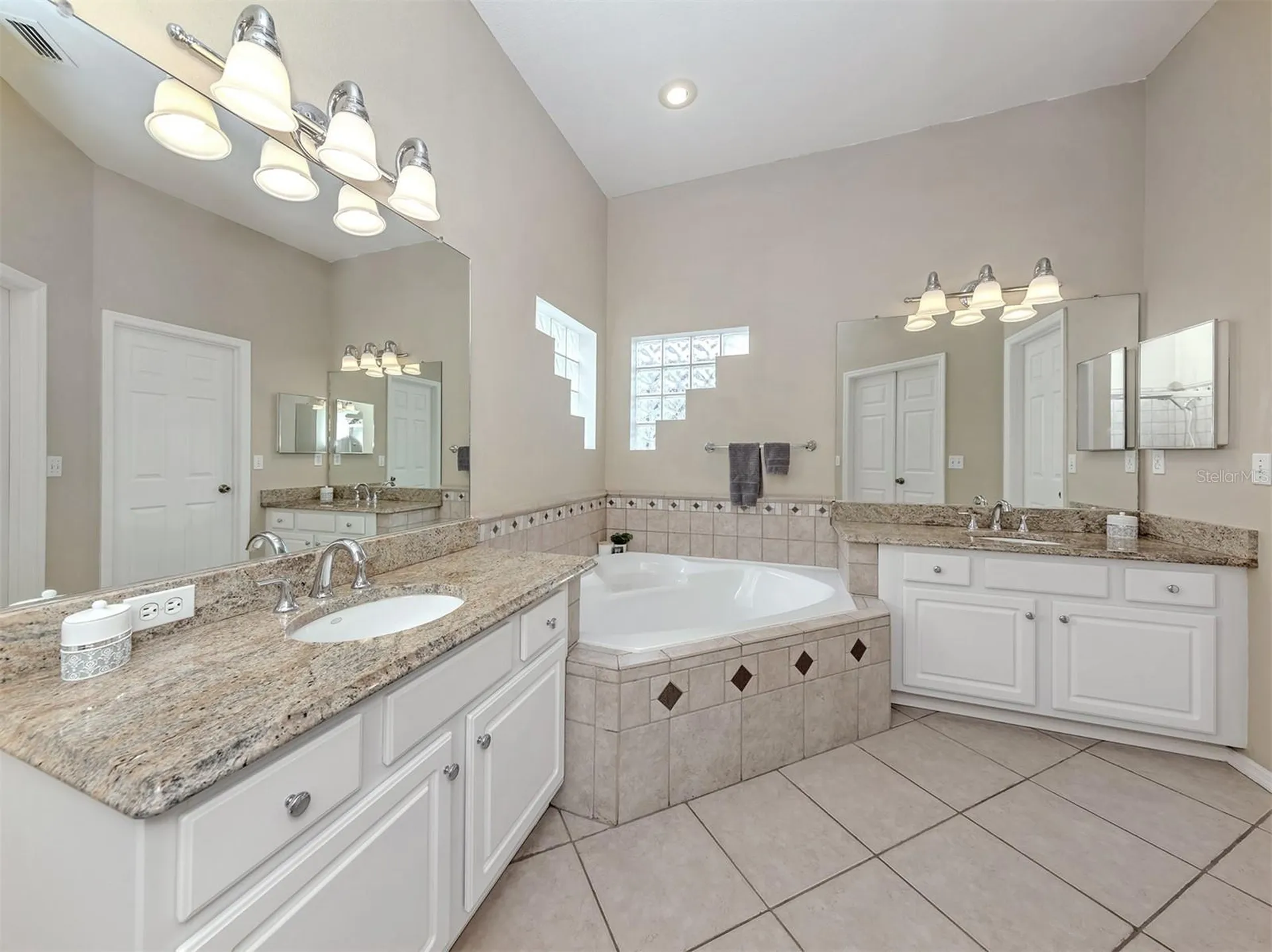 4322 Manfield Drive Venice FL 34293