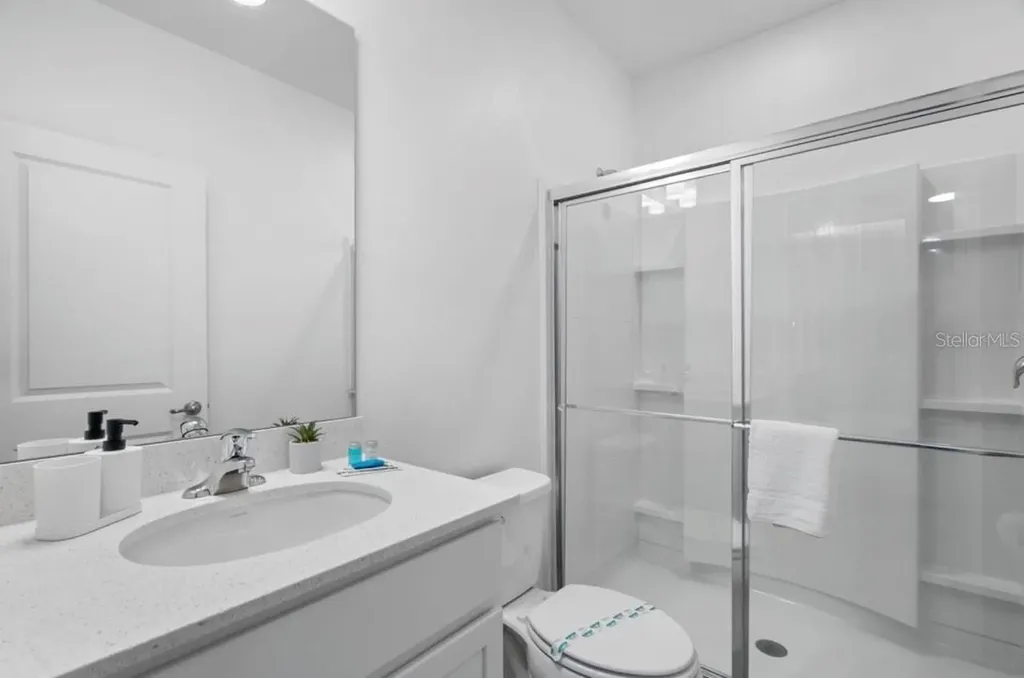 10467 Ebb Tide Lane Orlando FL 32821