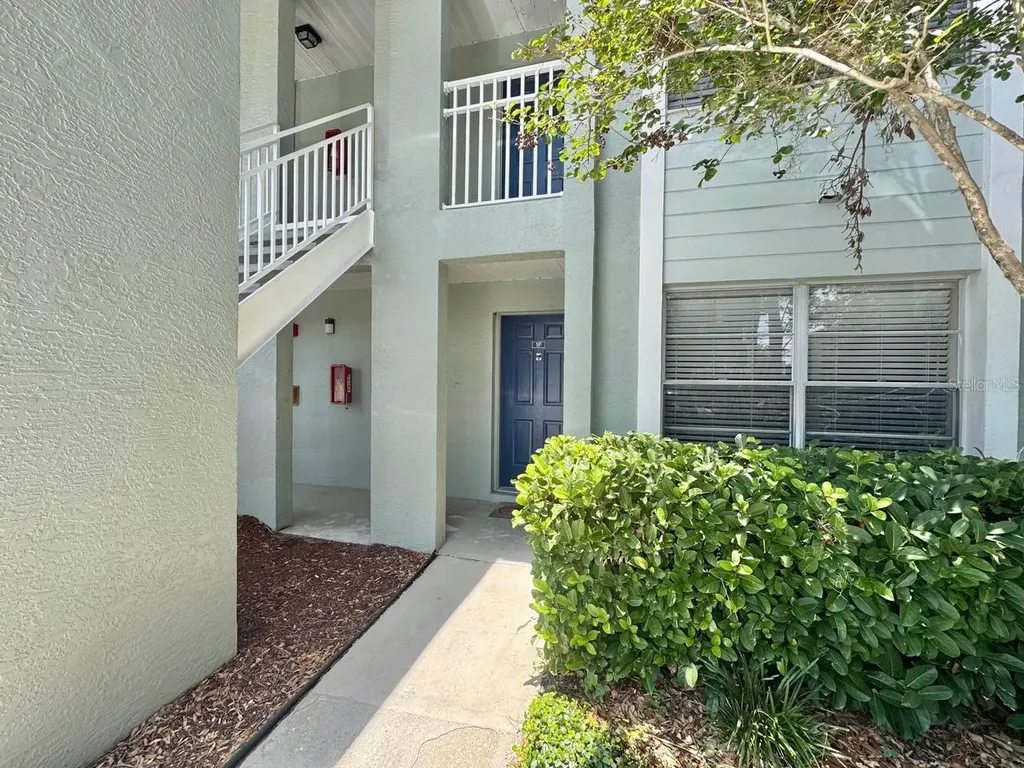 5440 S Macdill Avenue Tampa FL 33611