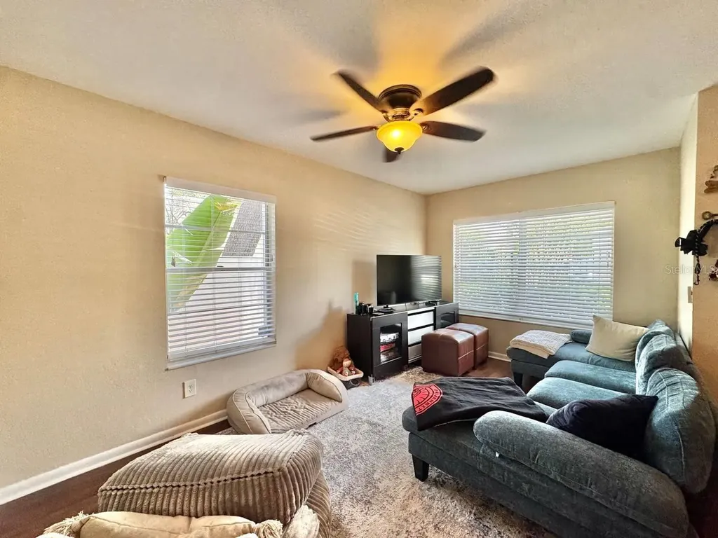 5440 S Macdill Avenue Tampa FL 33611