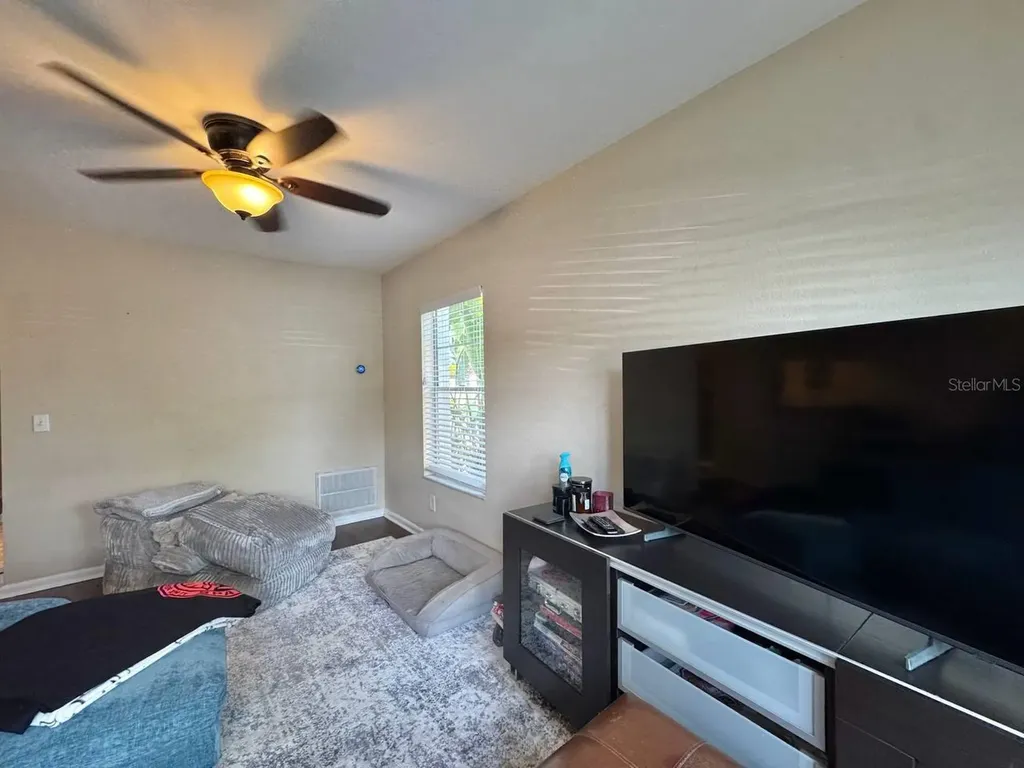 5440 S Macdill Avenue Tampa FL 33611