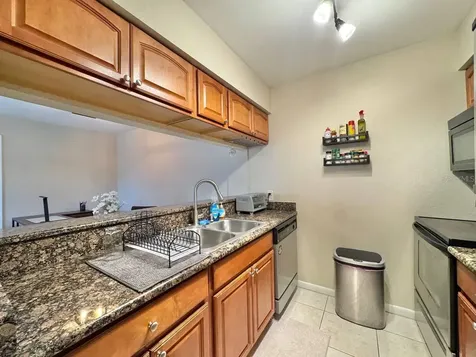 5440 S Macdill Avenue Tampa FL 33611