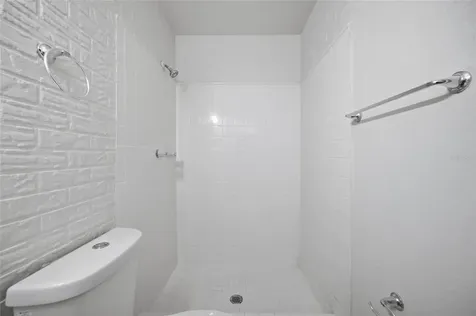 7102 Dellwood Drive Tampa FL 33619