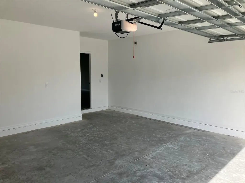 35694 Kinsey Point Zephyrhills FL 33541