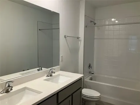 35694 Kinsey Point Zephyrhills FL 33541