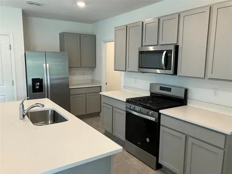 35694 Kinsey Point Zephyrhills FL 33541