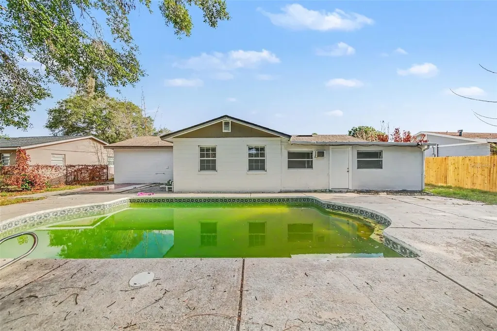 4814 Blarney Drive Orlando FL 32808