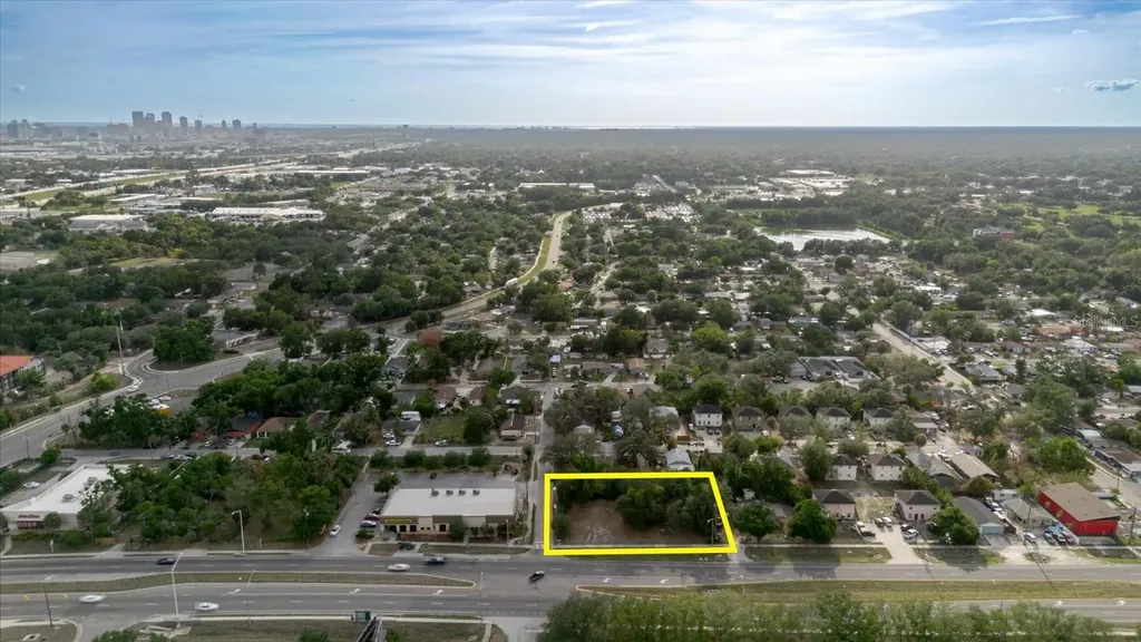3206 N 50th Street Tampa FL 33605