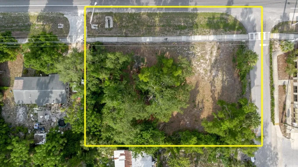 3206 N 50th Street Tampa FL 33605