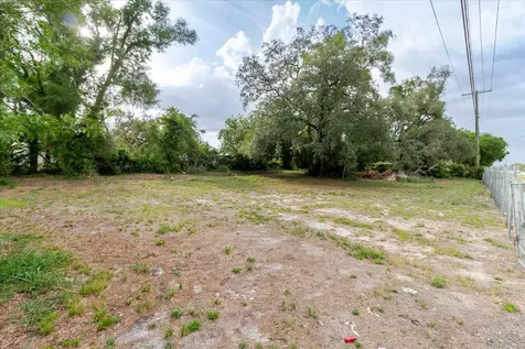 3206 N 50th Street Tampa FL 33605