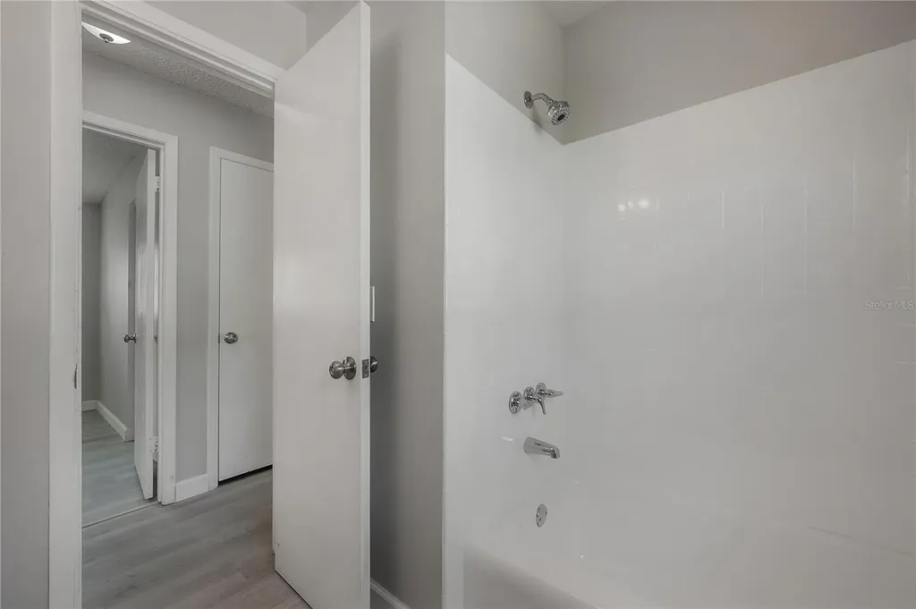 3501 E Mcberry Street Tampa FL 33610