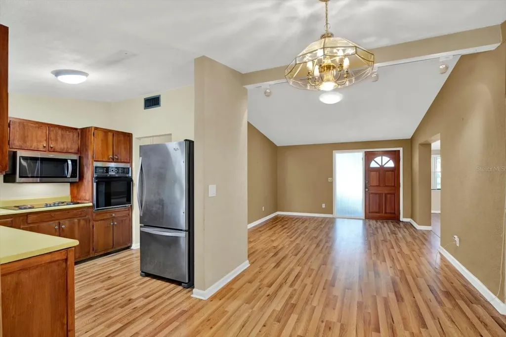 2215 Curtis Drive S Clearwater FL 33764