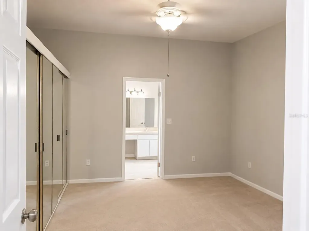 1625 Powder Ridge Drive Valrico FL 33594