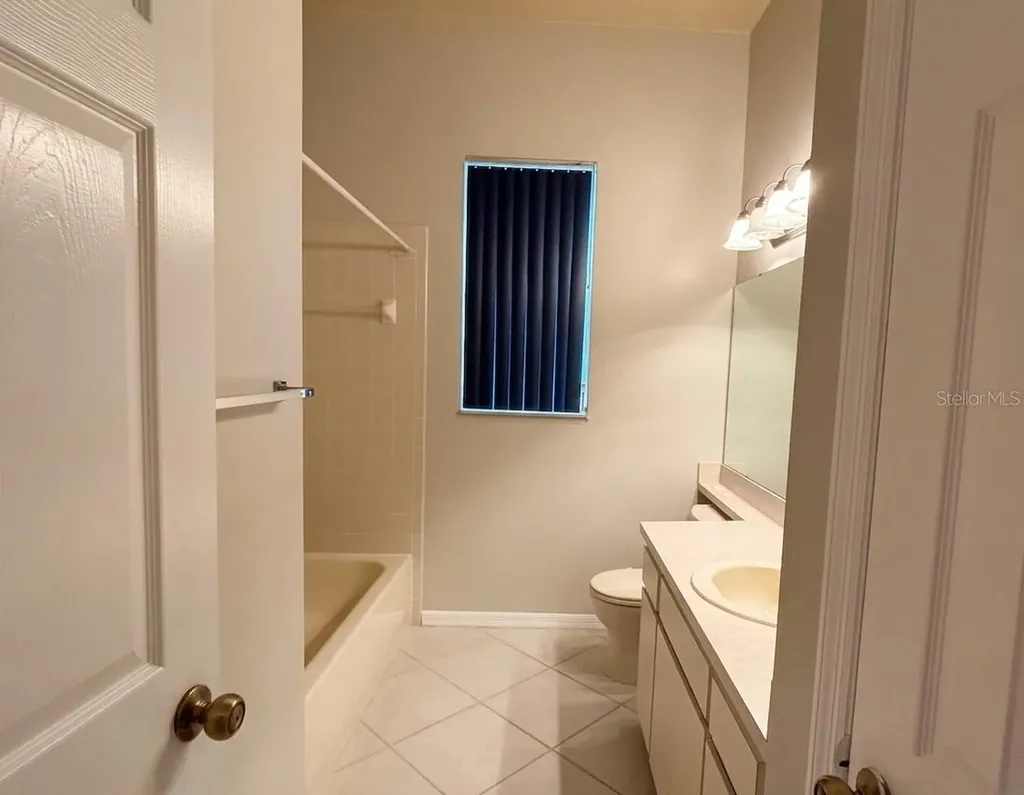 1625 Powder Ridge Drive Valrico FL 33594