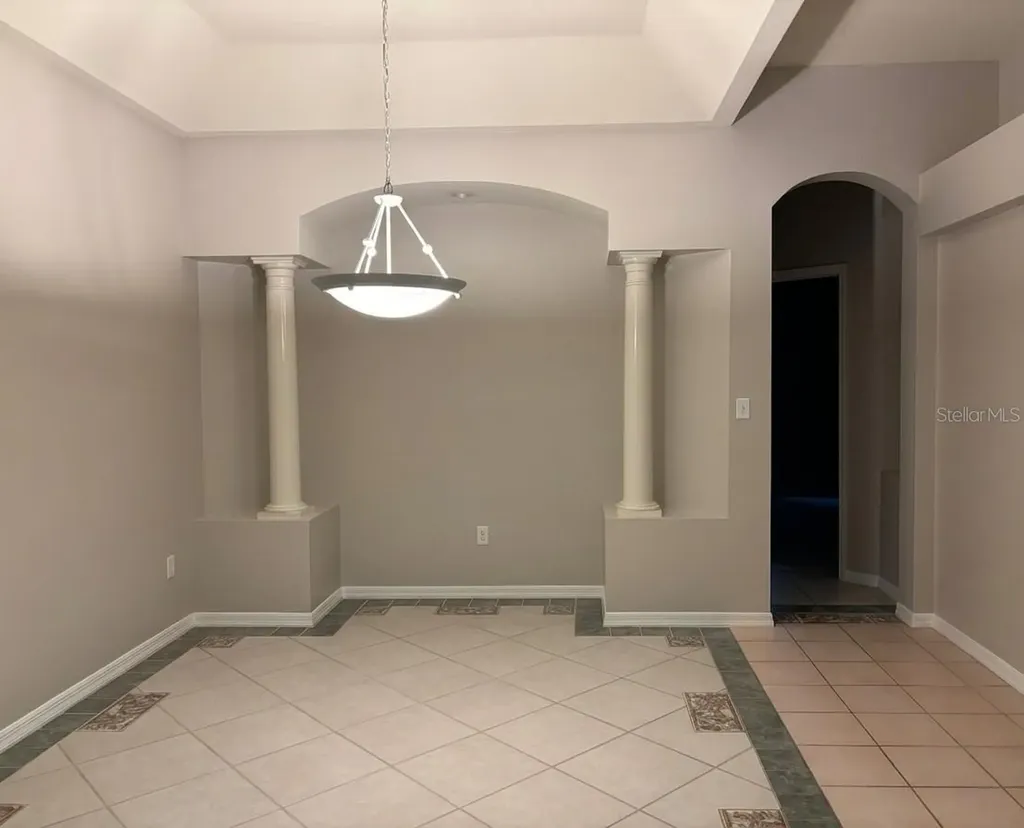 1625 Powder Ridge Drive Valrico FL 33594