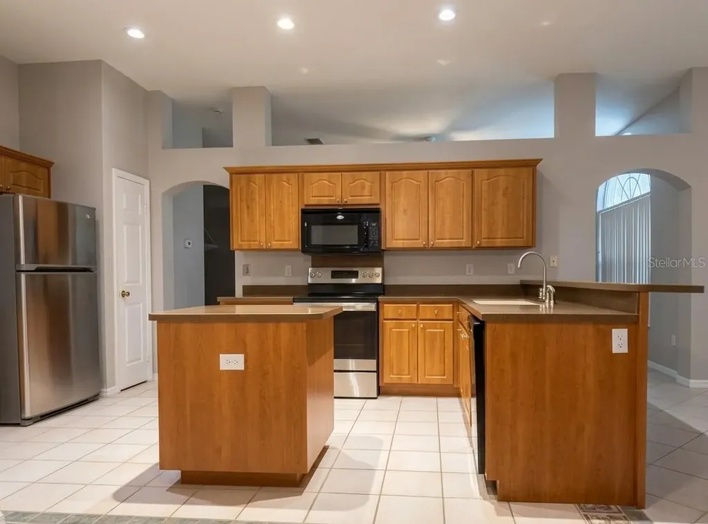 1625 Powder Ridge Drive Valrico FL 33594