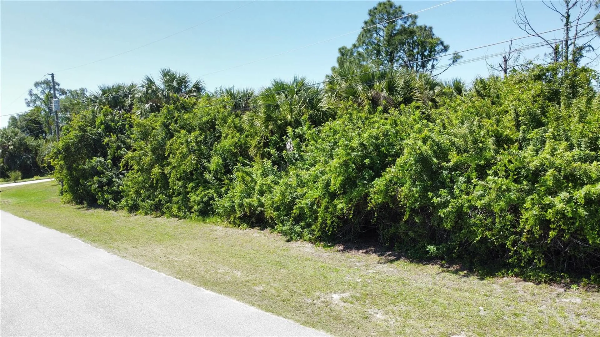 Lot 6, Gardenside Circle North Port FL 34288