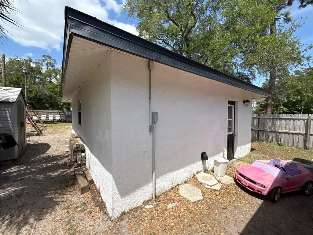 524 4th Avenue NE Largo FL 33770